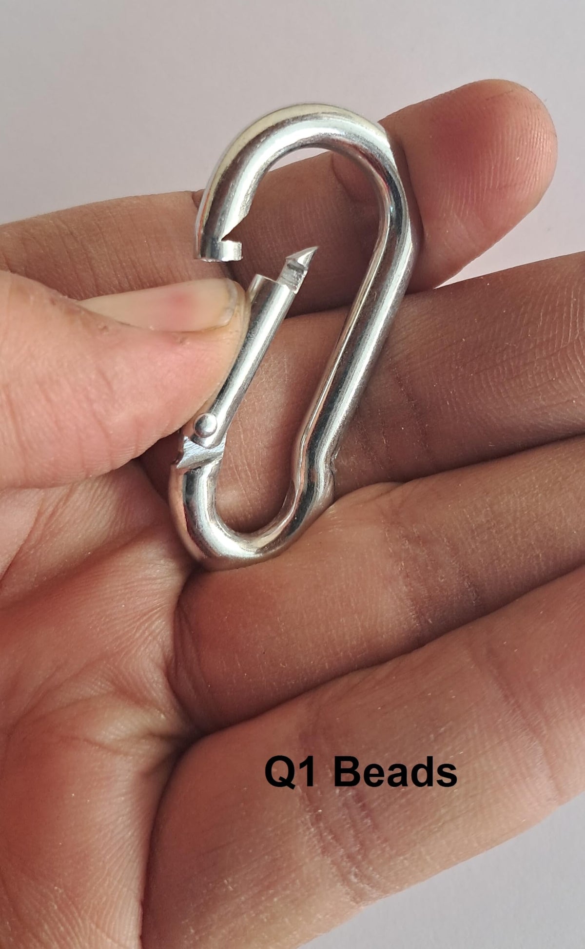 Q1 Beads 3 mm Stainless Steel Chain 4 Feet Long with 2 Pcs. Snap Hook (5 mm x 50 mm) Lightweight, Utility, Garden Hanging Plants/pots – Balcony or Indoor décor (Chrome)-Pack of 1