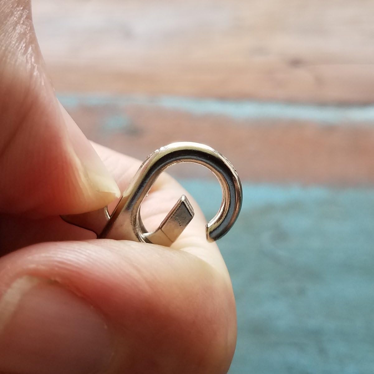 Q1 Beads 40 Pack Steel 40x20 mm Lobster Claw Clasps - Wide 3/4 Inch D Ring - 360° Swivel Trigger Snap Hooks - Great for DIY Lanyards, Keychain Clasps - Swivel Hooks for Purses by Specialist ID Card