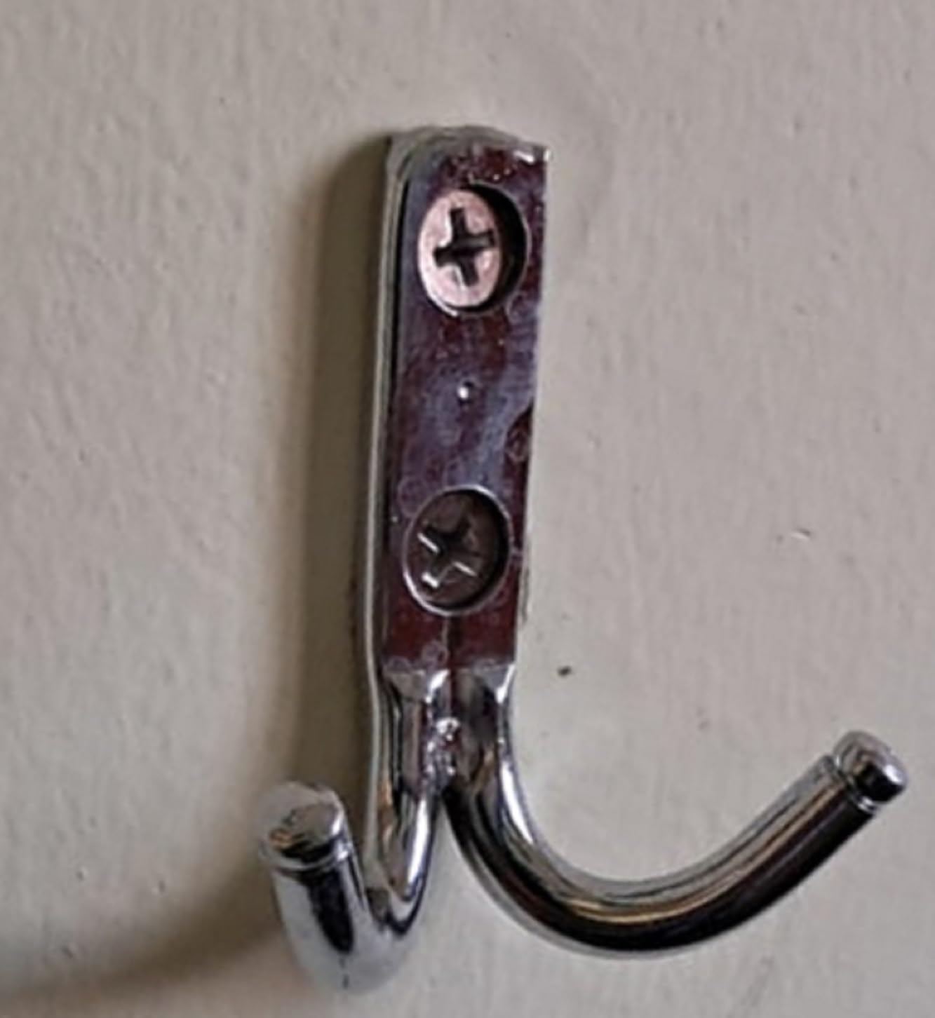 Q1 Beads Stainless Steel Double J Hooks Heavy Duty with Screws & Fishers (Chrome) -Pack of 4 Pcs.