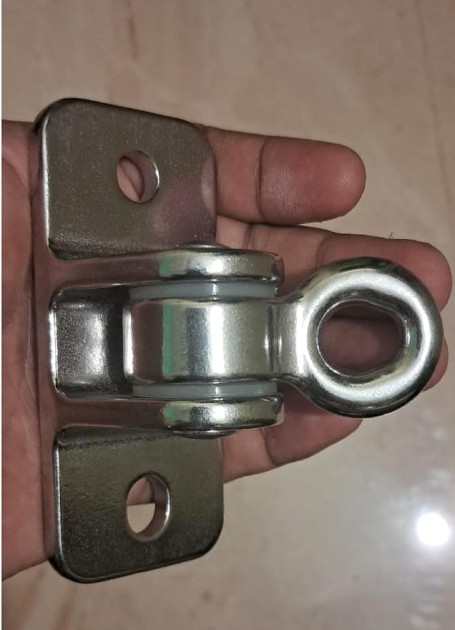 Q1 Beads 304 Stainless Steel 900 Kgs Load Capacity Swing Hanger Heavy Duty Ceiling Hook Bearing Kada for Hanging Swing, Hammock,Playing Jhula,Playground, Porch, Yoga Seat with Fittings (Chrome,1 Pc.)