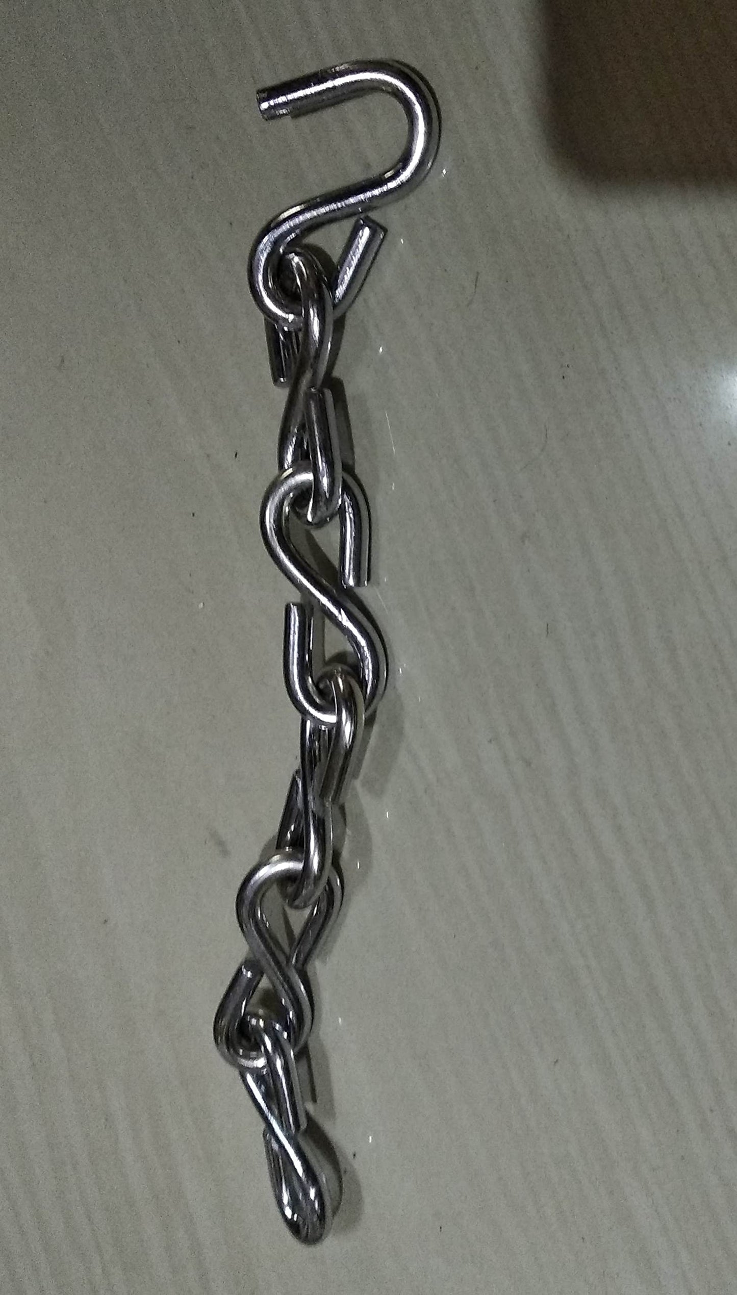 Q1 Beads 1 Feet Metal Strong (7 mm) Heavy Duty Chain 300 KGS Capacity for Garden Swing/Playing Jhula Chain with 2 Pc S Hook (1 Pc,12 inches, Chrome)